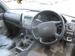 Ford Ranger 2008 - 3.0 TDCi , 4x4 pickup , Right Hand Drive , Manual , Airco, NO REGISTRATION obrazek 12