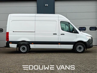Mercedes-Benz Sprinter 2022 - 317 L2H2 Aut Distronic Trekhaak Navigatie Camera Omvormer afbeelding 3 miniatuur