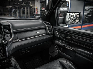 Dodge Ram 1500 2022 - Limited Night Edition immagine 15