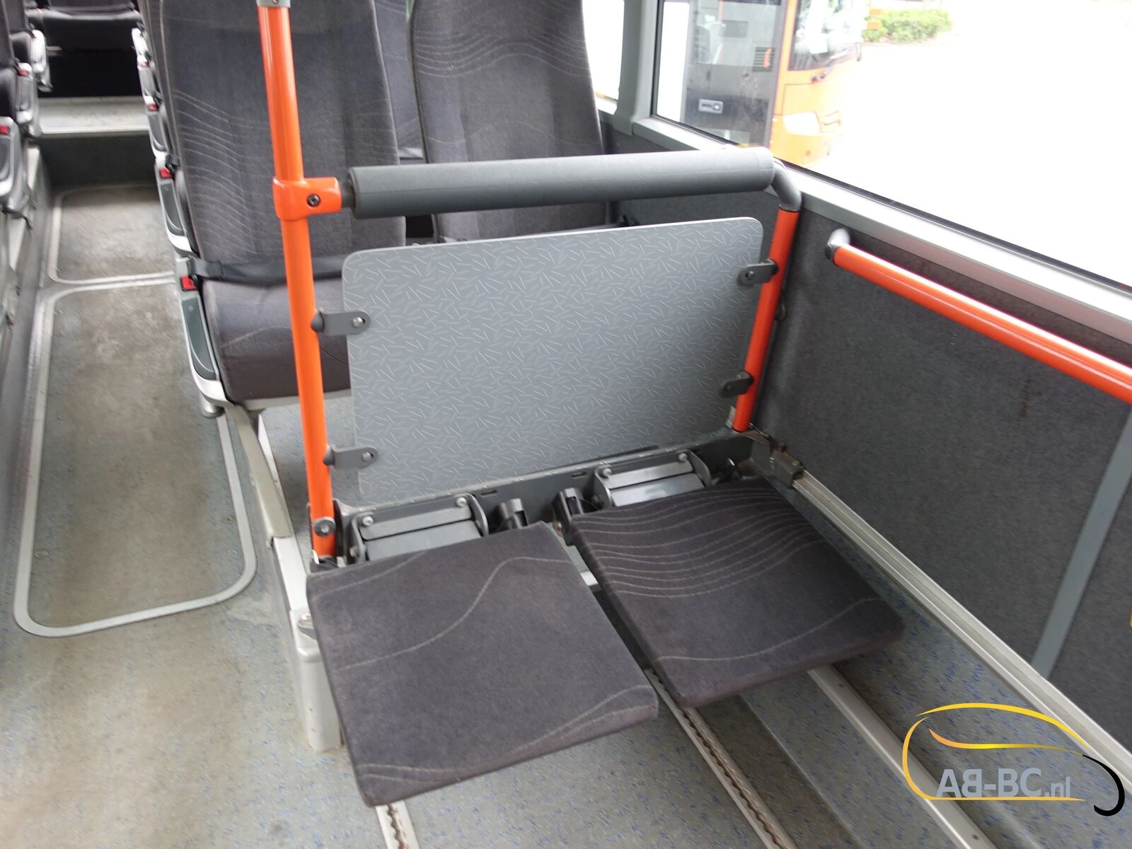 Mercedes-Benz Intouro 49 Seats Liftbus EURO 6 2016 image 83