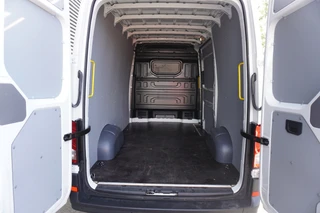 Volkswagen Crafter 2024 - 140pk L3H3/L2H2 Apple carplay Cruise control Airco Imperiaal Parkeersensoren 3-Zits obrázek 2 náhled