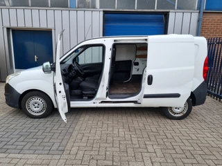 Opel Combo 2015 - 1.6 CDTi L2H1 Sport, automaat , 4-2027 apk bild 5