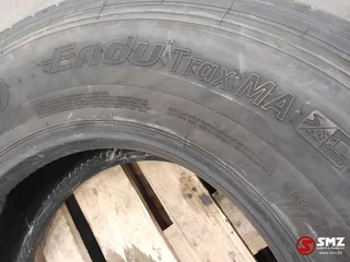 Diversen N/A - Occ vrachtwagenband Apollo 315/80R22.5 imagen 4