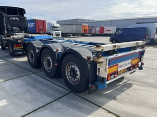 Renders 2016 - O4/DA 08 EURO 800 CONTAINERCHASSIS for sale