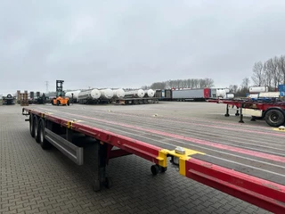 Pacton Oplegger 2020 - platte met twist locks voor 1x40FT / 2x20FT /1x20FT centraal / 1x30FT / NL trailer / APK 12-2026 obrazek 19