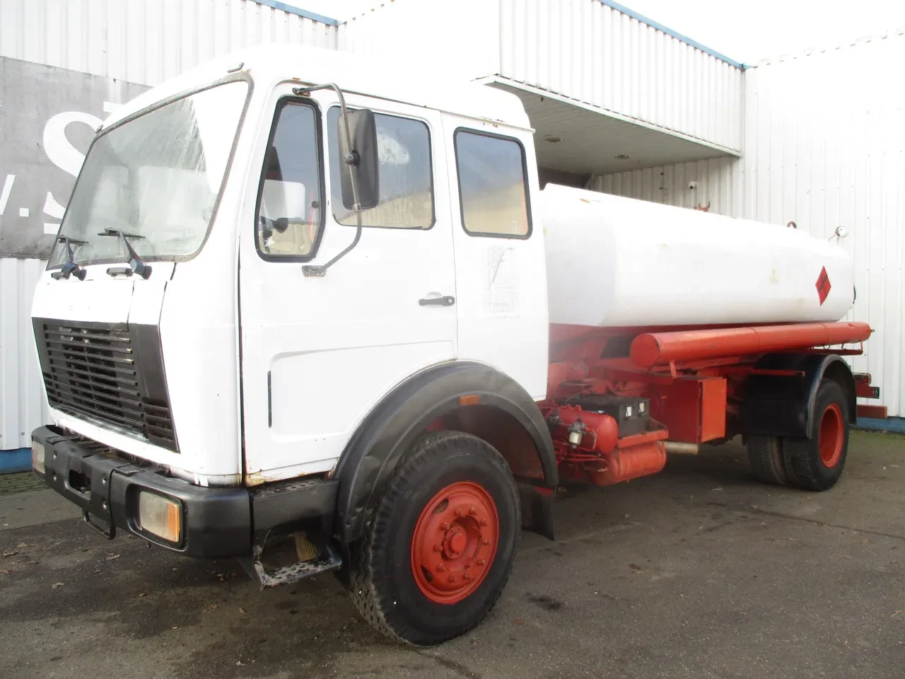 Mercedes-Benz 1989 - FAP 1620 BD , Fuel truck , 4x2 , Manual , Spring suspension afbeelding 1