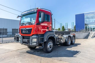 MAN TGS 2019 - 33.470 BBS-6x6 (motor new 28.000 km) afbeelding 1 miniatuur