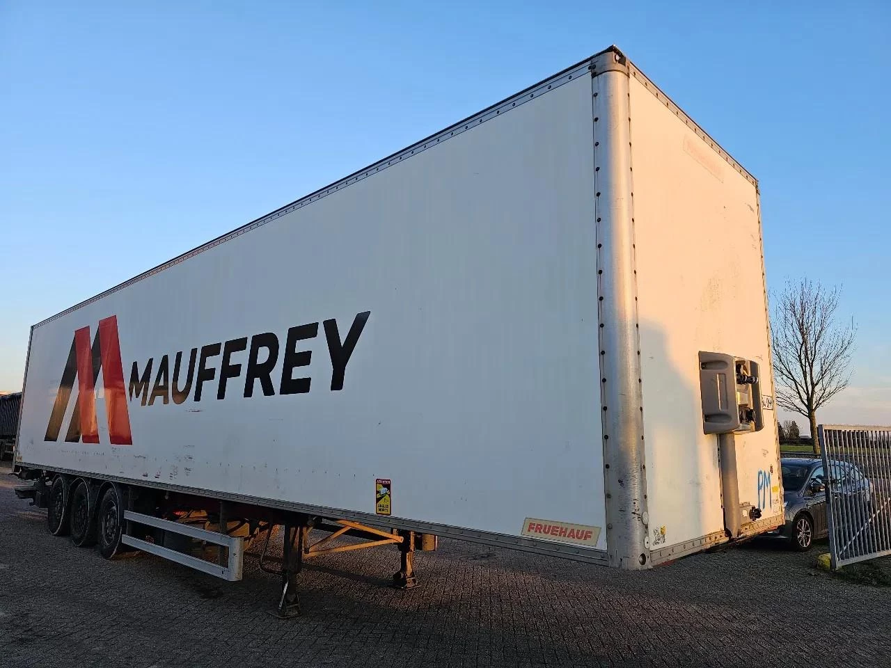 Fruehauf TX34 2010 zdjęcie 3