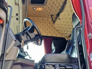 Scania S 2022 - S500 NGS Highline 4x2 - Retarder - Night clima - Full air - Custom interior - Full spoiler - 2 tank immagine 10