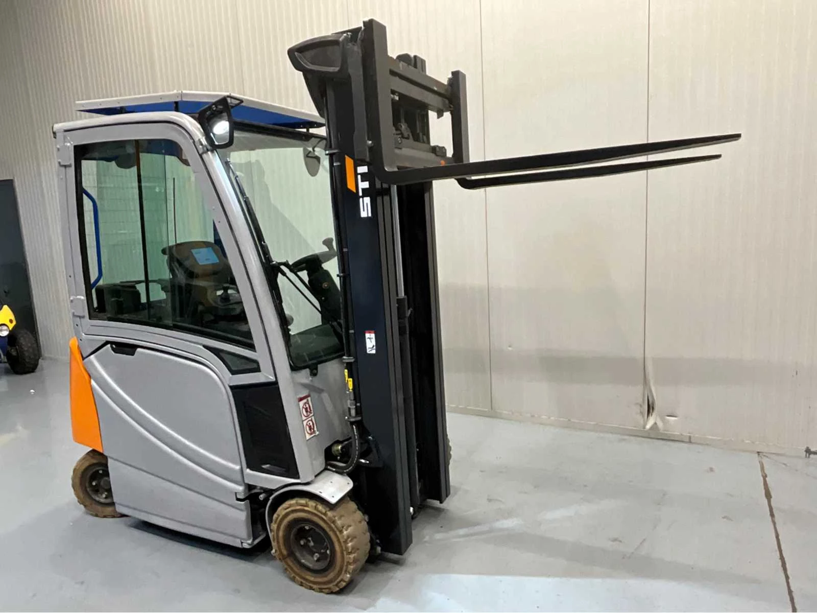 Still 2020 - RX20-16P Triplex - Freelift - Sideshift afbeelding 13
