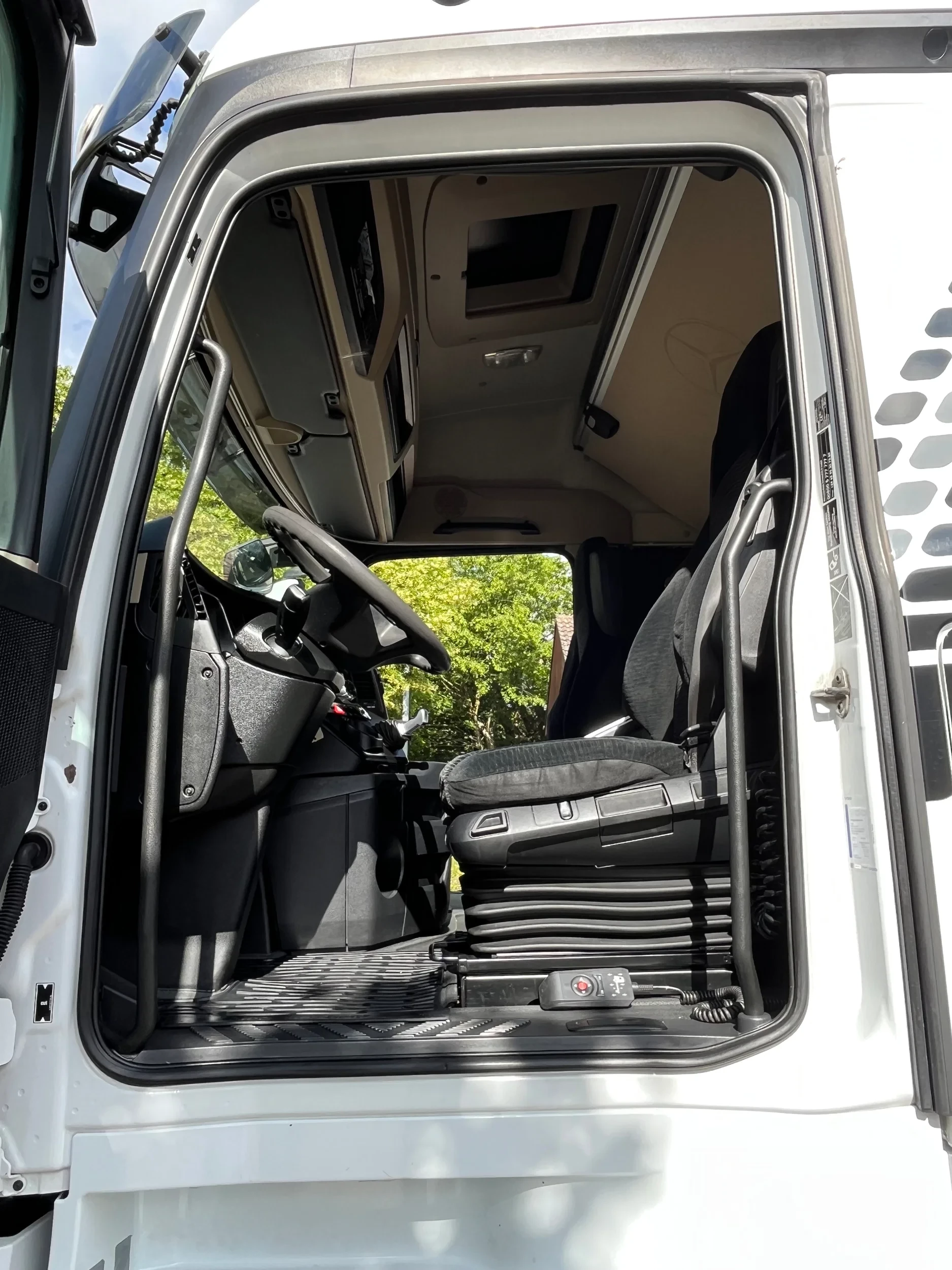 Mercedes-Benz Actros 2015 - 1842 Volumen-SZM, Mega, Luft/Luft, Retarder obrázek 17