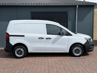 Renault Kangoo 2022 - 1.5 dCi 75pk Luxe L1 Airco Leer PDC 08/2026 Beurt gehad afbeelding 2 miniatuur