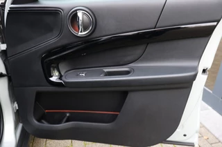 MINI Countryman 2023 - 1.5 Cooper S E ALL4 Chili / Plug In Hybrid / Leder изображение 34