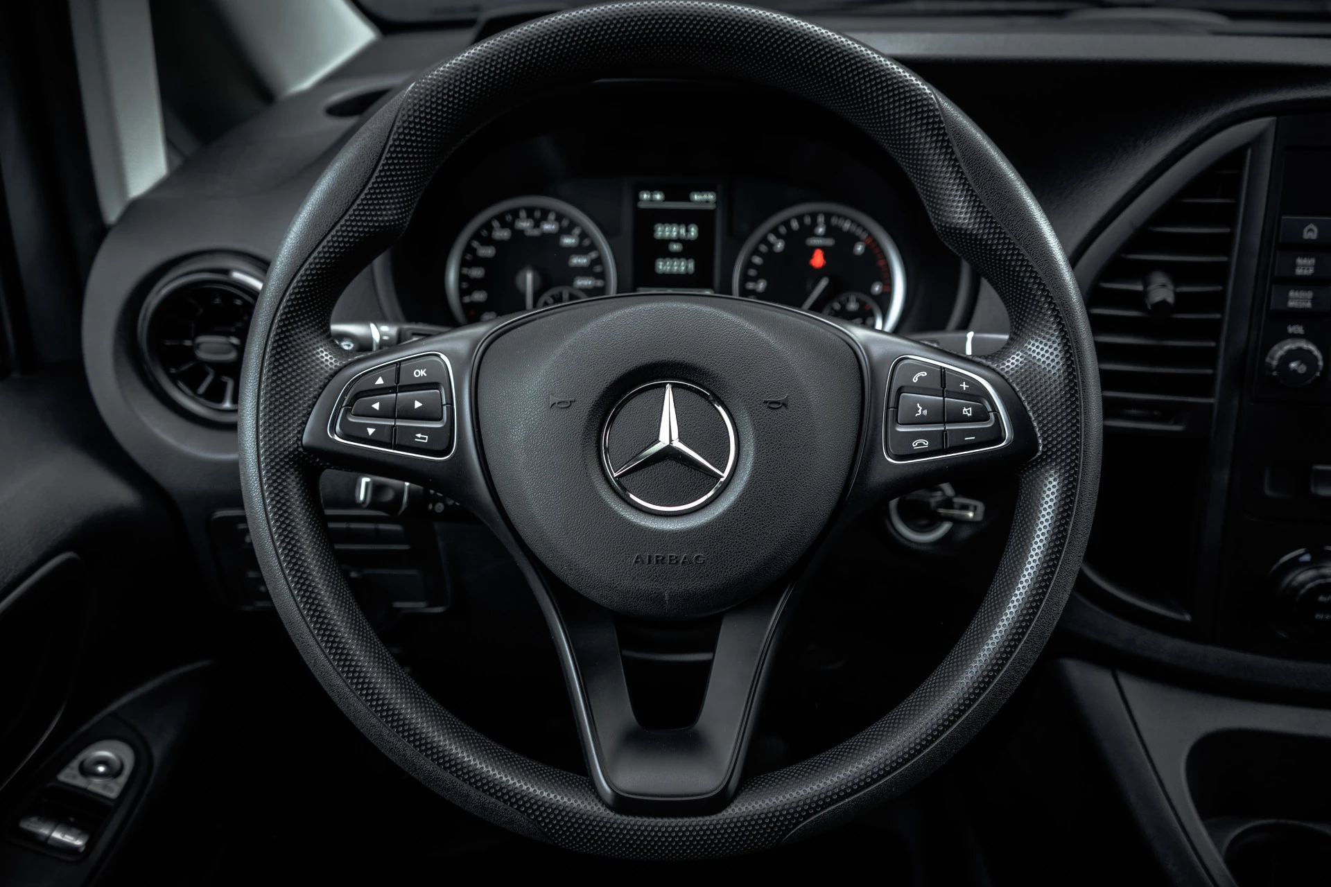 Mercedes-Benz Vito 2023 - 119 CDI | AMG Styling | ILS | Carplay | L+R Schuifdeur | Cruise | Camera immagine 16