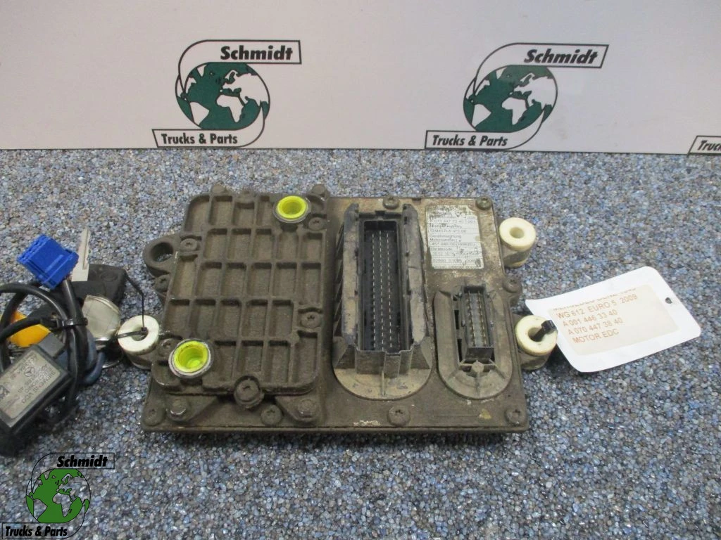Mercedes-Benz - A 010 446 33 40 //A 073 447 72 40 //A 070 447 38 40 EDC MERCEDES BENZ OM457LA MP 3 afbeelding 1