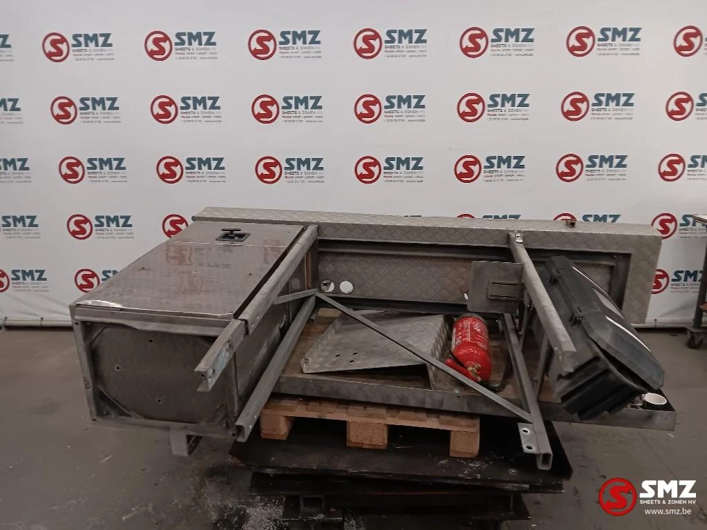 Diversen - Occ materiaalkist 40cmx55cmx93cm afbeelding 1