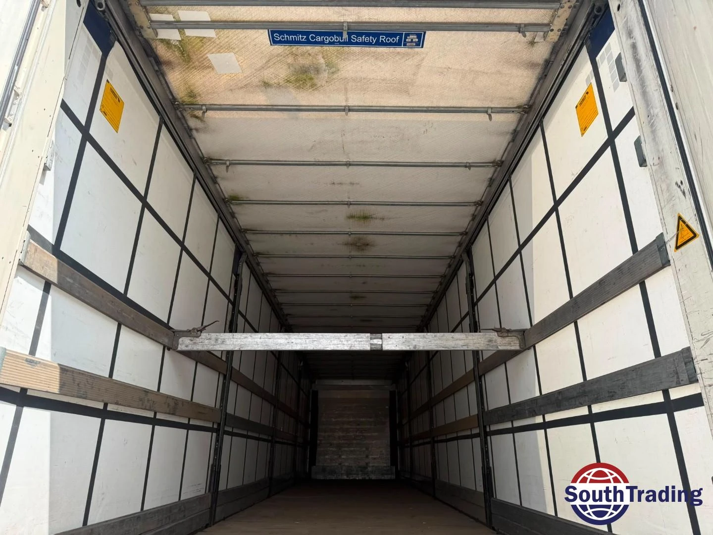 Schmitz Cargobull 2015 afbeelding 5