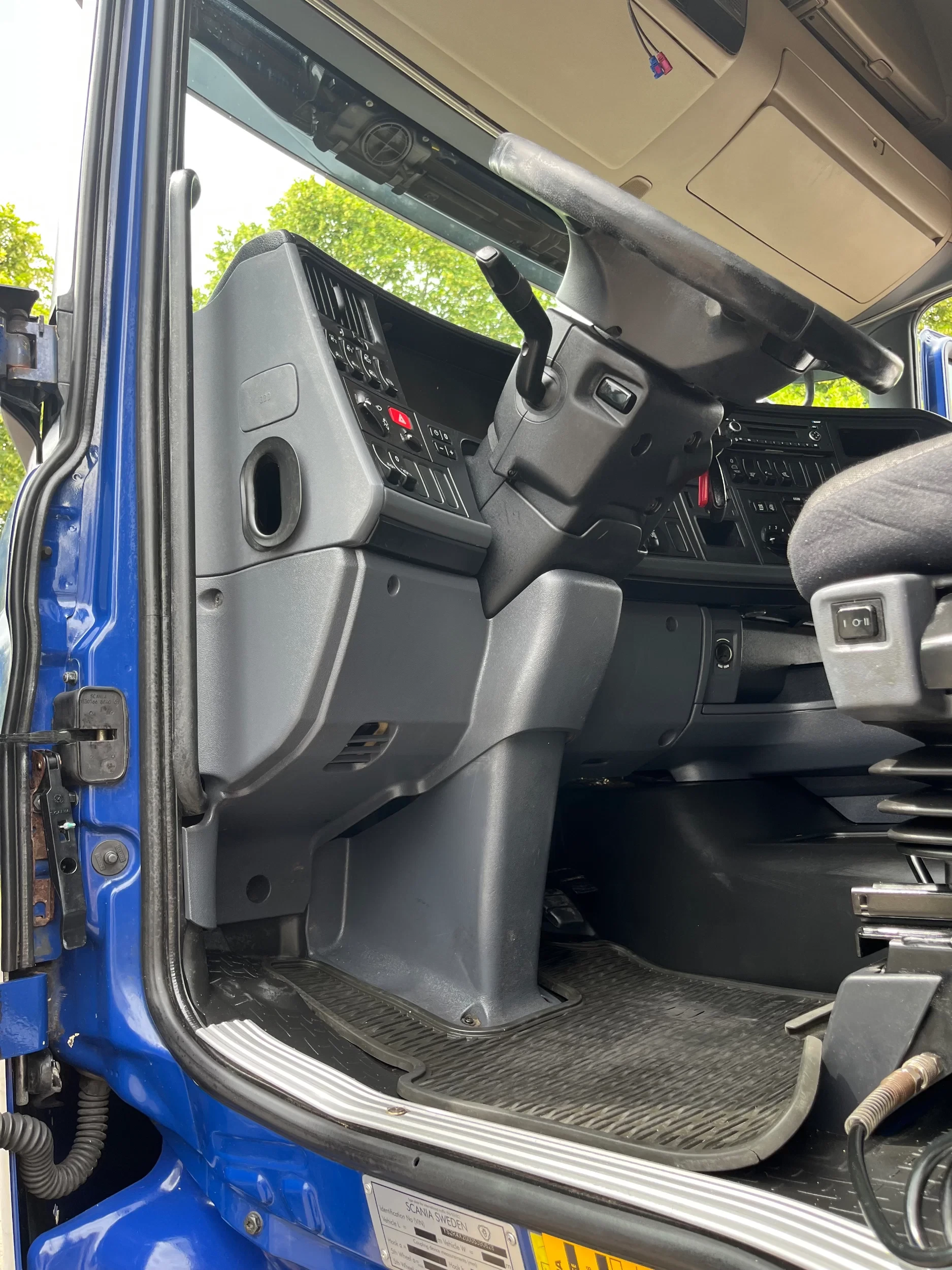 Scania R 2015 - R410 5 x Volumen-SZM 4x2 *MEGA *Retarder *Topline Bild 19