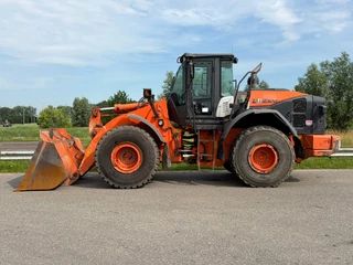 Hitachi ZW220-5B 2016 - N/A obrazek 1