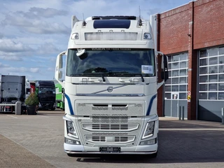 Volvo FH 2015 - 13.540 XL 6x2 - Carrier frigo + HFR trailer 2015 - Retarder - 2x loadlift - Full air afbeelding 2 miniatuur