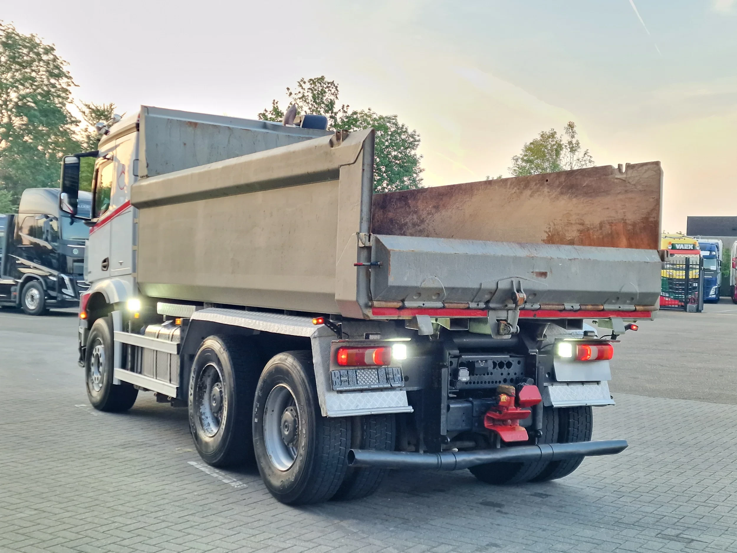 Mercedes-Benz Arocs 2658 2016 - 6X4 - Steel / Steel - retarder - WB330 afbeelding 11