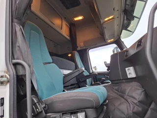 Volvo FM11-460 2017 - / NL TRUCK / LIFT+LENKACHSE / ONLY:355342 KM / DYNAMIC STEERING / LWDS / NAVI / ALCOA / TUV:07-01-2026 / INLINER / EURO-6 / 2017 imagem 31