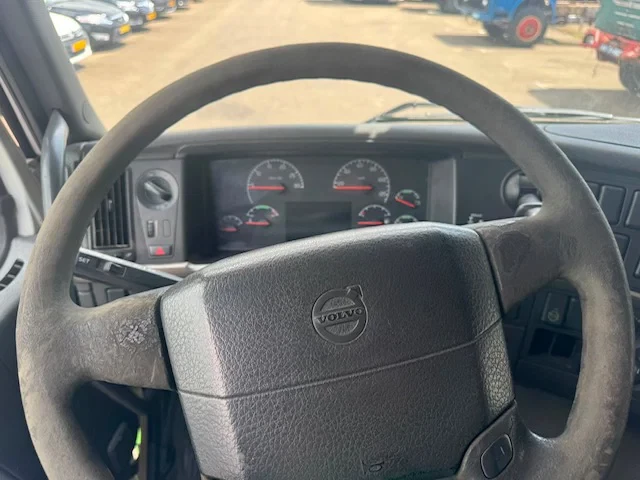 Volvo FM 2002 - 9-300 , Belgium truck, Euro 3 , Airco afbeelding 9