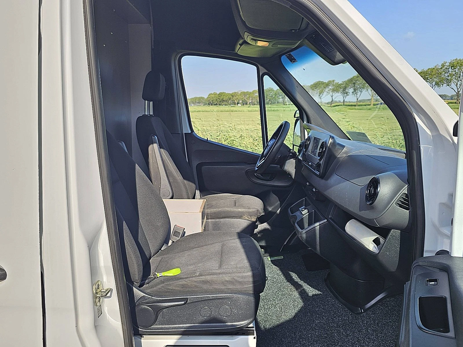 Mercedes-Benz Sprinter 2021 - 317 Bild 7