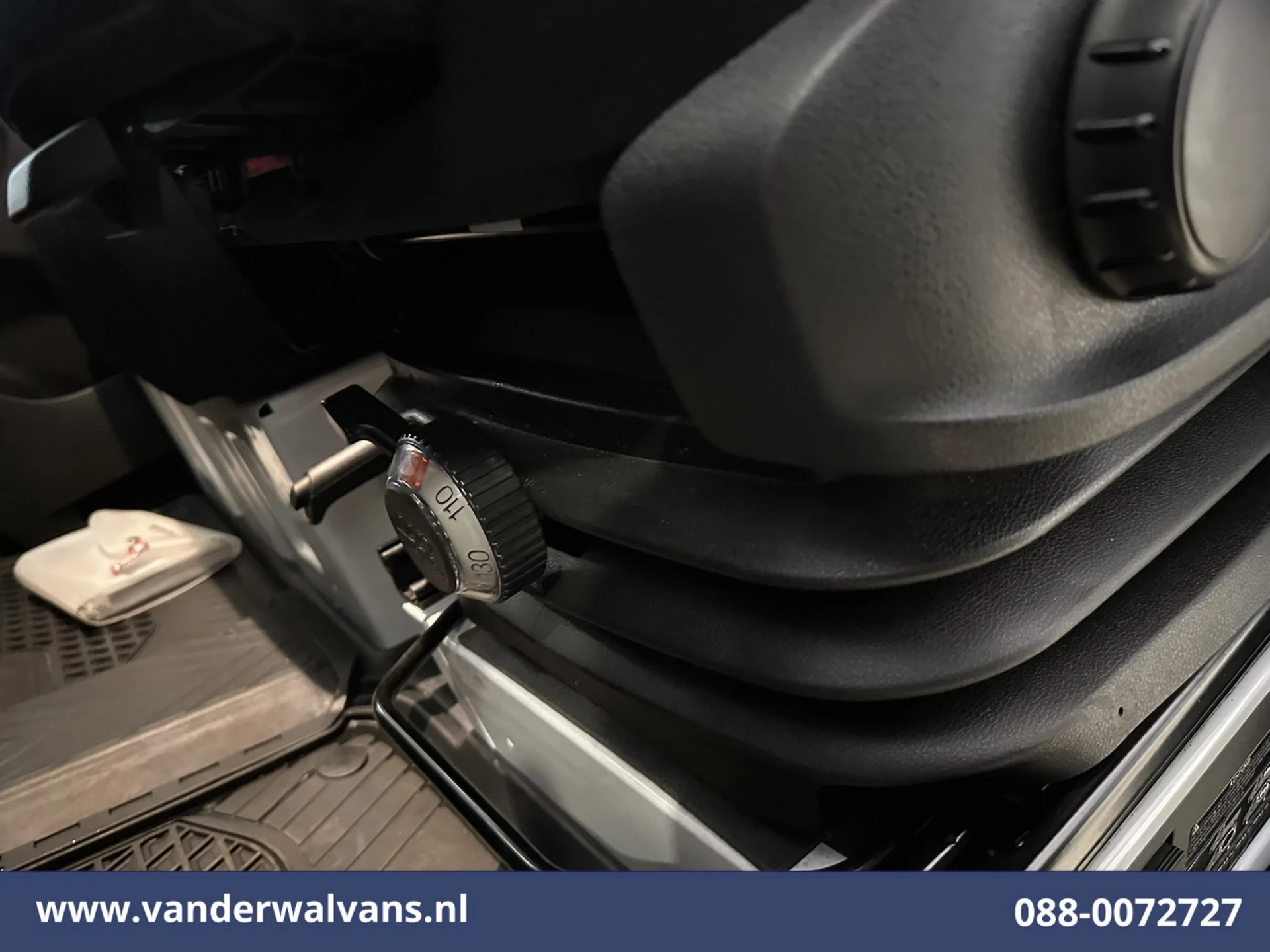 Mercedes-Benz Sprinter 2023 - 315 CDI 150pk L3H2 Euro6 Airco | 360 graden camera | Navigatie | Apple Carplay | Cruisecontrol obrázek 8