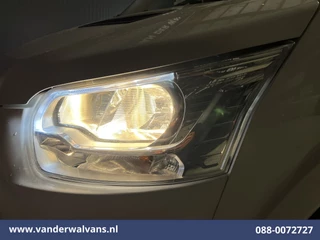 Ford Transit 2021 - 2.0 TDCI 131pk L3H2 Euro6 Airco | Camera | Navigatie | Apple Carplay | LED | Cruisecontrol bild 4