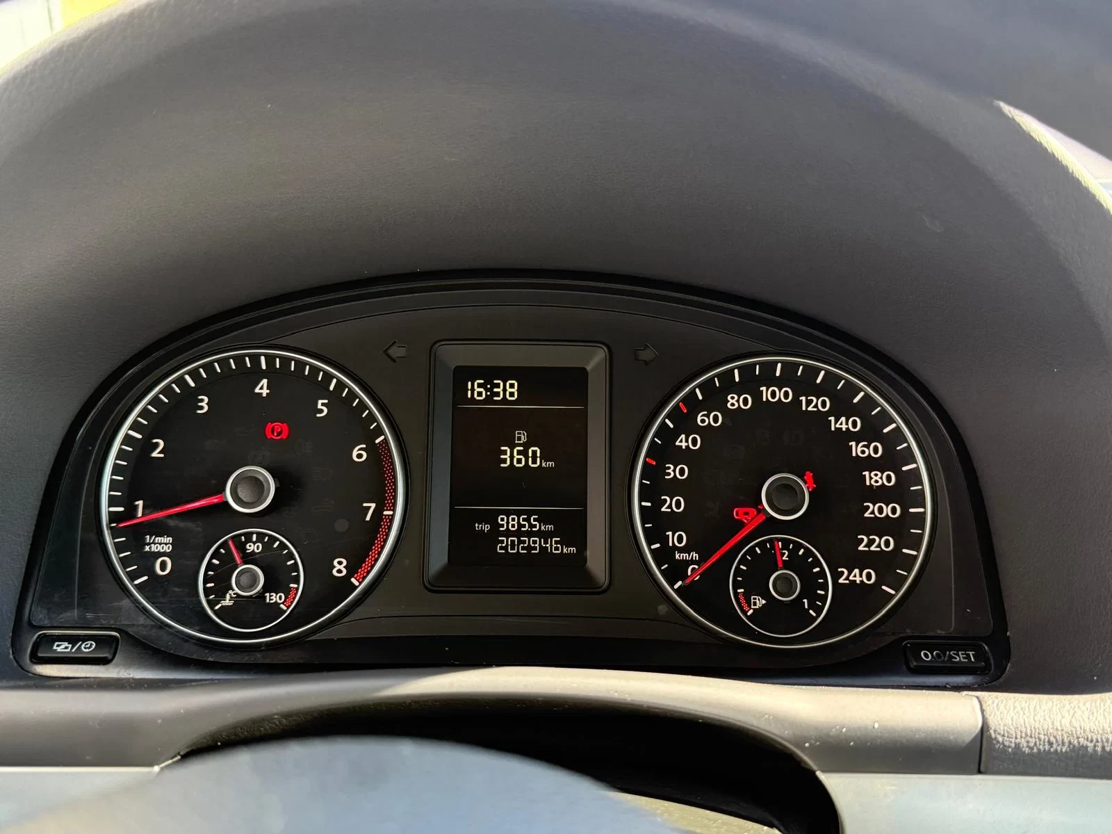 Volkswagen Touran 2013 - 1.2 TSI Comfortline 7P PDC Cruise CLima Dealer Onderhouden afbeelding 6