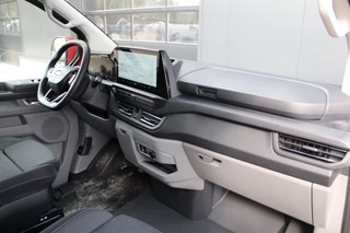 Ford Transit Custom 2025 - 320 2.0 TDCI L2H1 Limited 170pk - 1+1 Stoelopstelling - 2x Schuifdeur - Adaptive Cruise - Verwarmd stuur - Blind spot - Navigatie - Camera - Draadloos laden - Rijklaar imagen 37