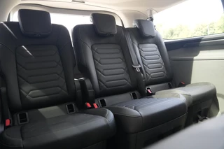 Ford Tourneo Custom 2026 - 340 2.5 PHEV L2H1 Titanium X 232pk | ACC | Pano | B&O | Elek. schuifdeuren | 360 camera | Elek-Trekhaak | Prijs excl. BTW | Rijklaar obrazek 11