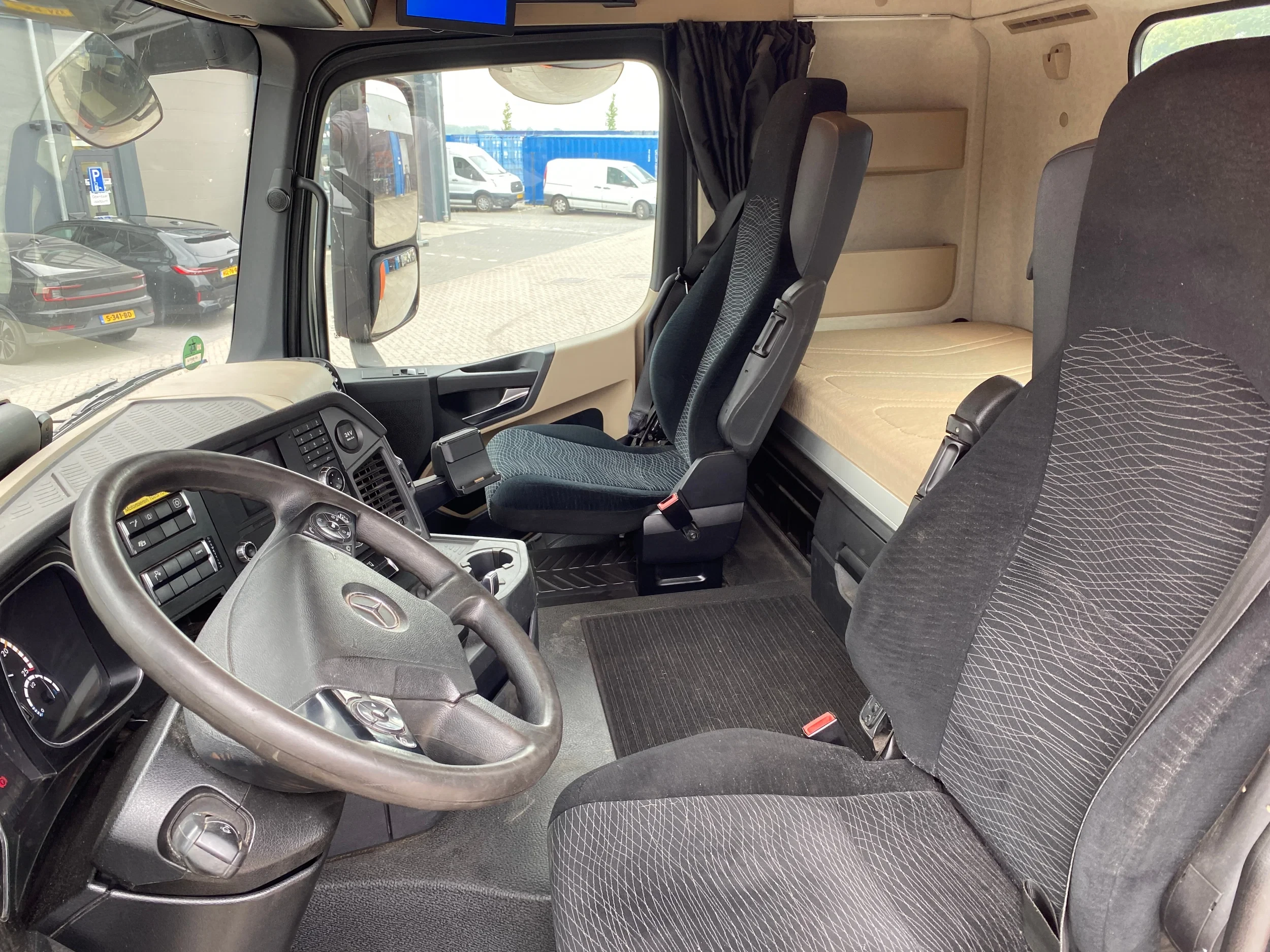 Mercedes-Benz Actros 2018 - 1943 / PTO / Euro 6 / Automatic afbeelding 7