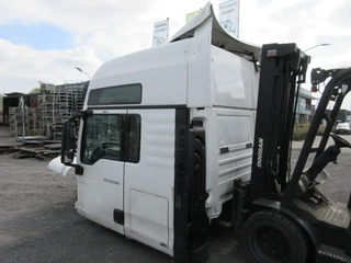 MAN TGX - CABINE MAN 18.500 EURO 6 MODEL 2020 imagem 3 miniatura