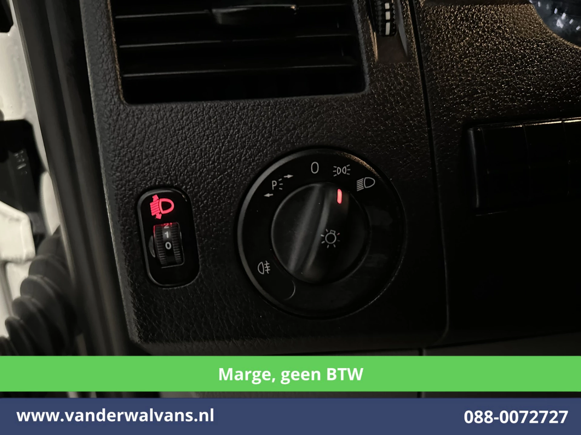 Volkswagen Crafter 2016 - 2.0 TDI 164pk **MARGE, geen BTW** L2H2 Inrichting Airco | Trekhaak | Cruisecontrol immagine 14