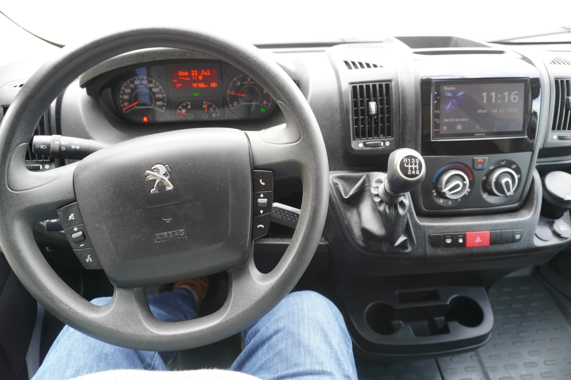 Peugeot Boxer 2023 - 2.2 BlueHDi 140PK L2H2 3.3t afbeelding 14