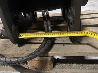 CW40 quick coupler N/A - fits for Komatsu PW150 zdjecie 8