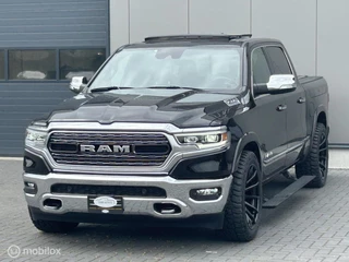 Dodge Ram 1500 2022 - 4X4 5.7 V8 4x4 Crew Cab Limited изображение 6