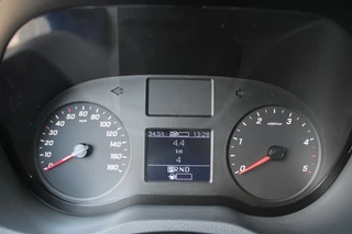 Mercedes-Benz Sprinter 2024 - 317 CDI L2H2 DC zdjecie 8