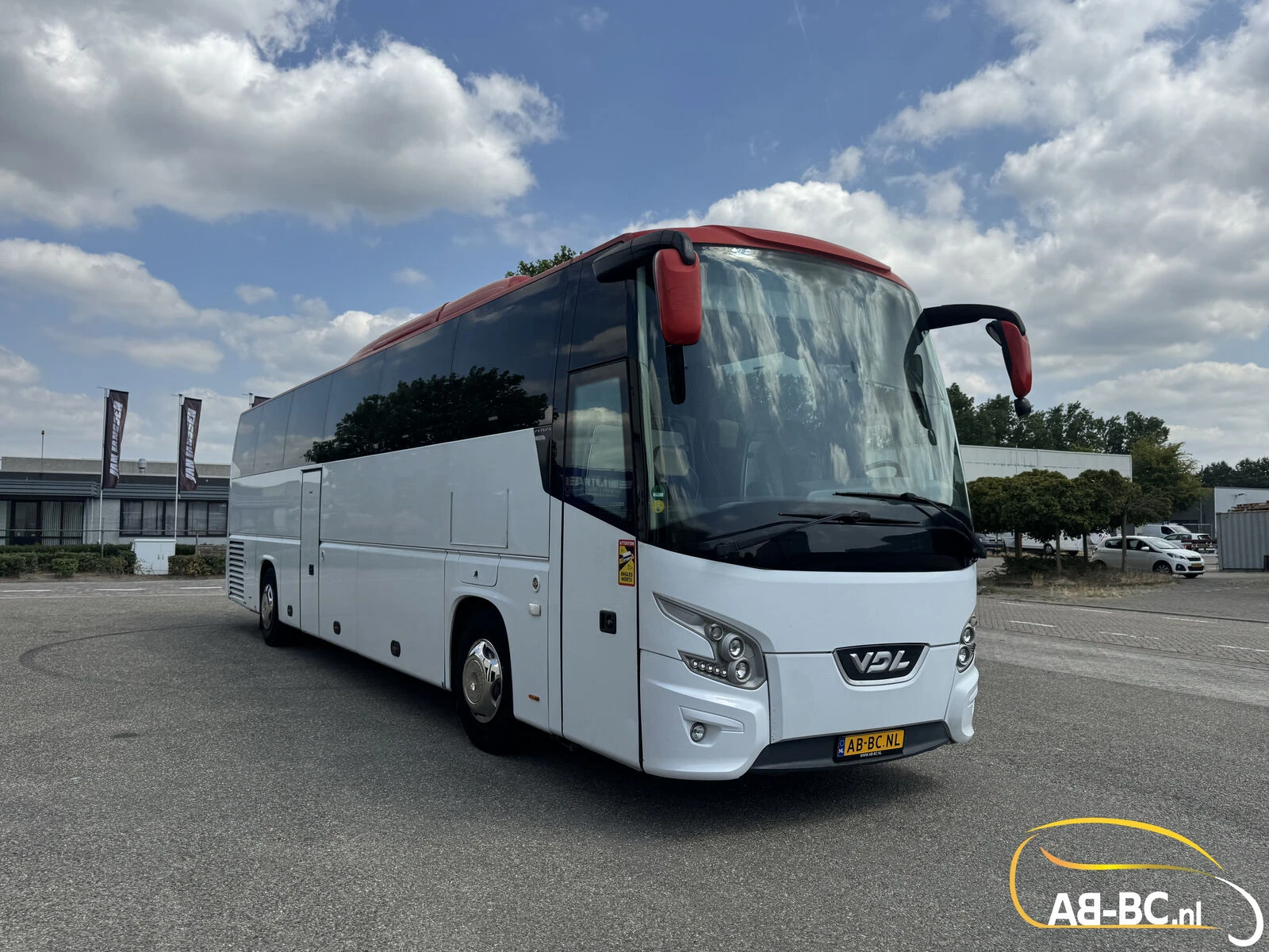 VDL Futura FHD2 129 440 2014 afbeelding 1