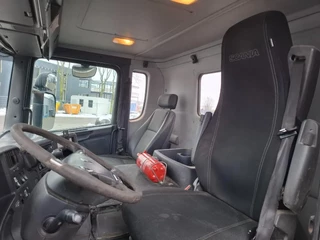 Scania P 2014 - P400 / LIFT+LENKACHSE / MULTILIFT 24TON / TUV:16-06-2026 / AIRCO / AUTOMATIC / EURO-5 / 2014 zdjecie 33