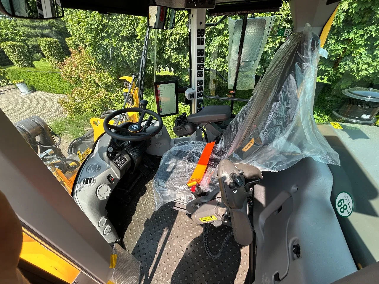 Volvo 2025 - L120 H2 UNUSED Michelin 750/65 afbeelding 17