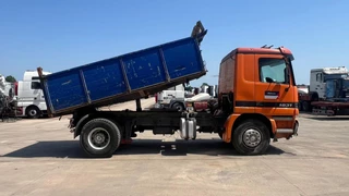 Mercedes-Benz Actros 1997 - 1831 zdjecie 4