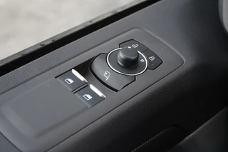Ford E-Transit Custom 2025 - 340 L2H1 Limited 65 kWh 218pk - 2x Schuif - LED - 360 Camera - B&O - ACC - Navi - Stoel/Stuurverwarming - Rijklaar immagine 18