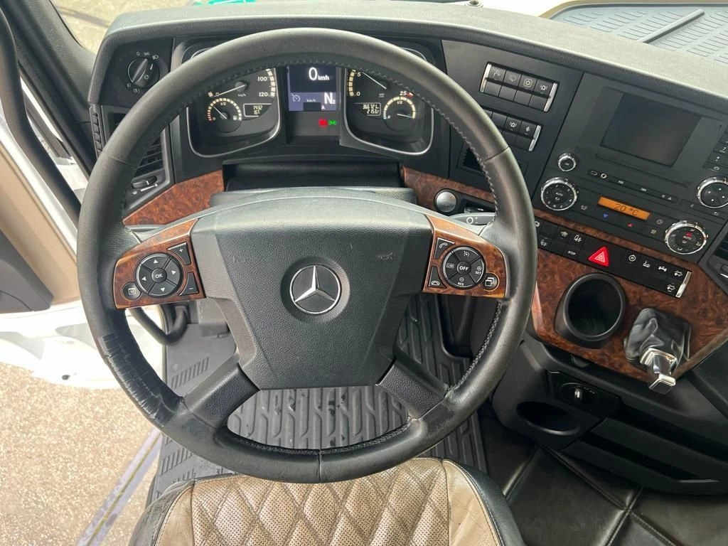 Mercedes-Benz Actros 2015 - 4163 SLT 8x4 Bild 9