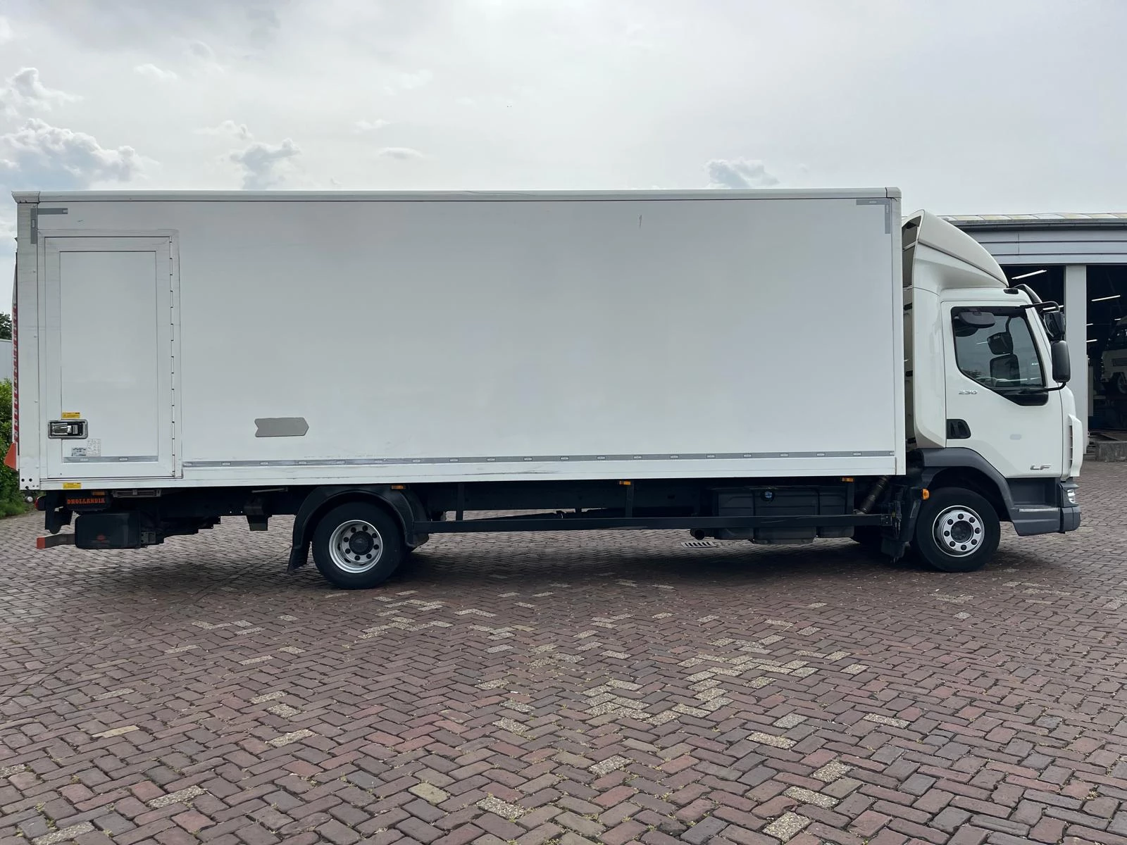 DAF LF 230 2024 - FA imagen 4