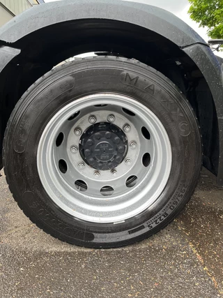 DAF XF480 2018 - SuperSpaceCab 4X2 *Volumen-SZM*verst. Sattelplatte*Dachklima*Volluft* obrazek 21