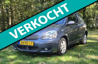 Toyota Yaris 2004 - 1.3 VVT-i Terra bj.2004 Airco|Lm velg|Nap. te koop