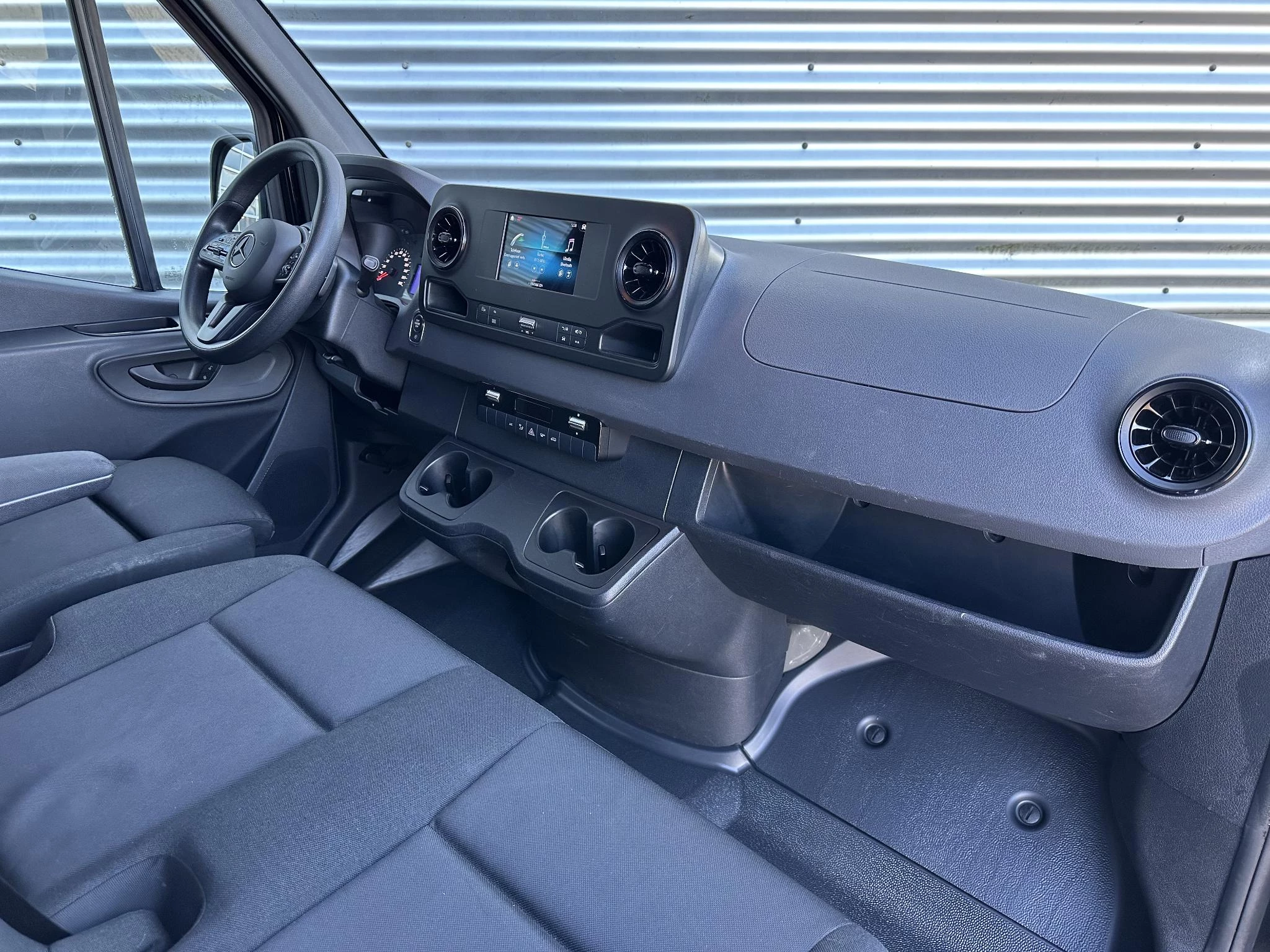 Mercedes-Benz Sprinter 2024 - 315 CDI L2H2 Automaat Carplay Navigatie Camera image 4